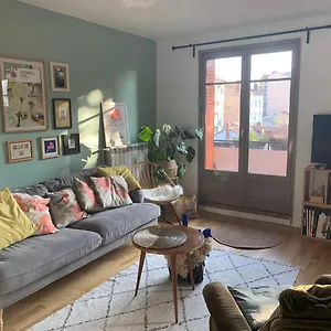 Appartement Joli Près Du Métro, Villeurbanne